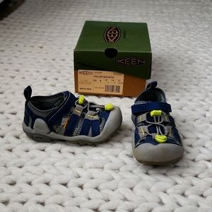 Keen Knotch Creek Sandals